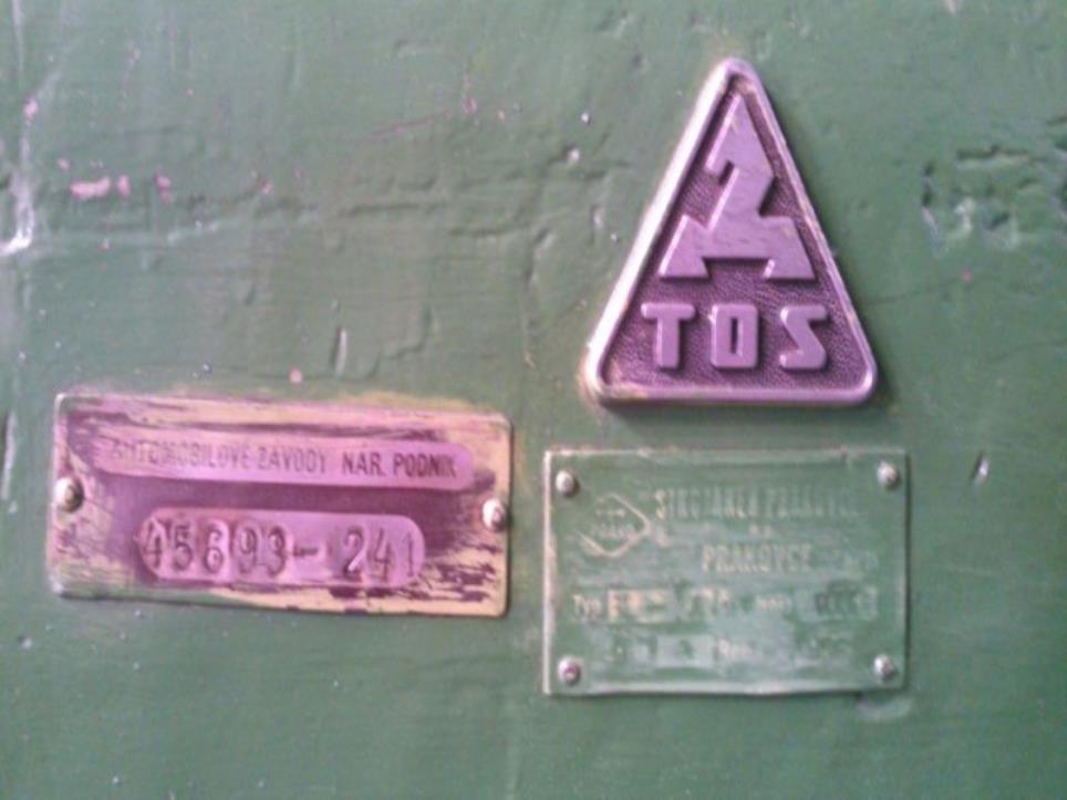 Robôs industriais-28